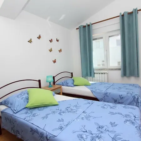 Apartment Lory Rovinj Exterior photo