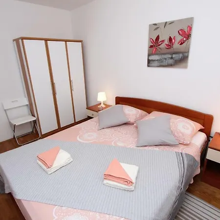 Apartment Lory Rovinj Exterior photo