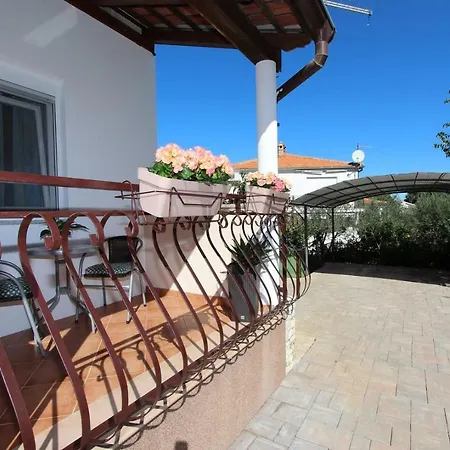 Apartment Lory Rovinj Exterior photo